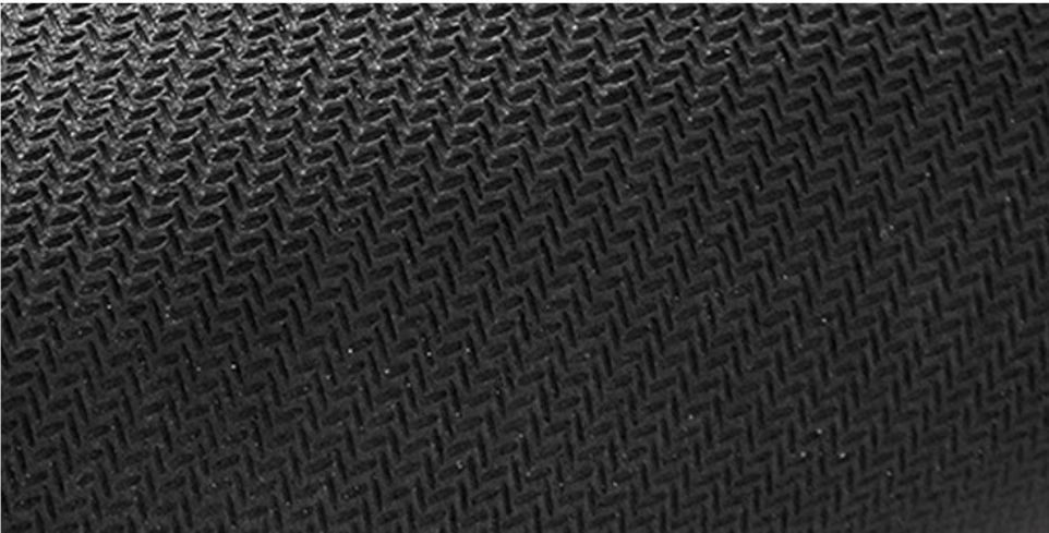 Close-up of the non-slip textured backing on the diatomite bath mat